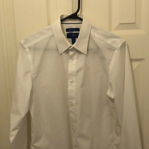Egara Slim-fit White Dress Shirt